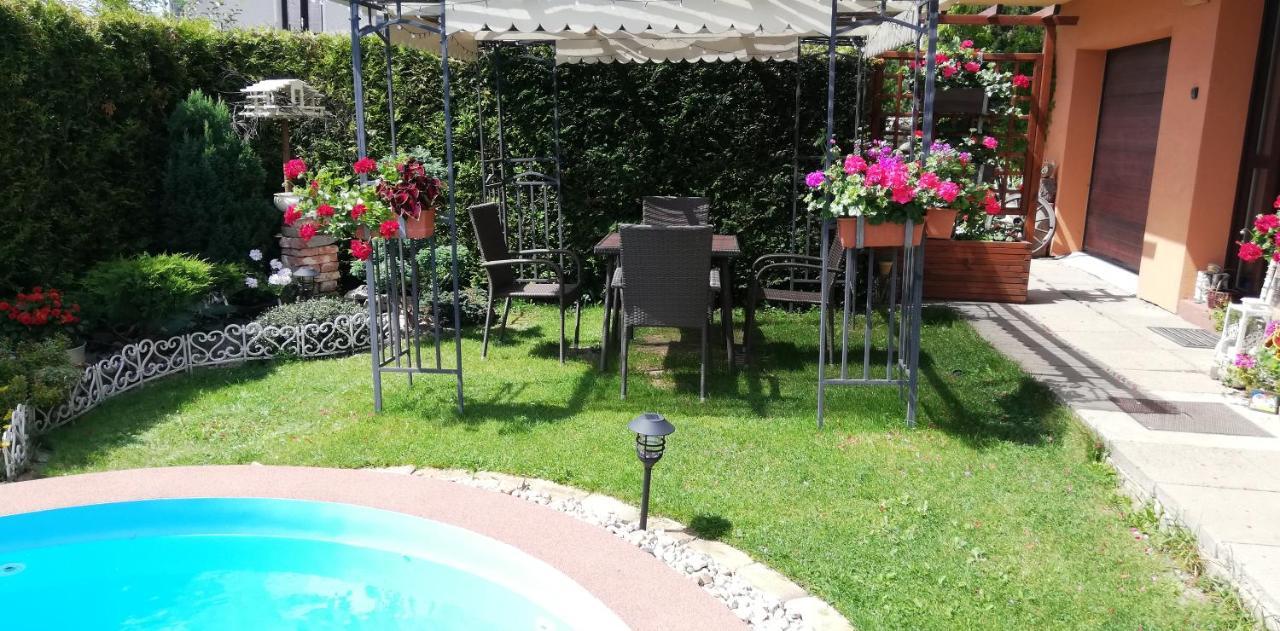 Apartmany U Jirousu ロキトニツェ・ナト・イゼロウ エクステリア 写真