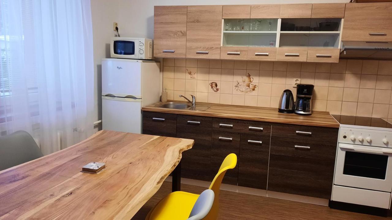Apartmany U Jirousu ロキトニツェ・ナト・イゼロウ エクステリア 写真